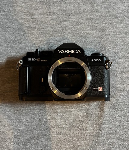 Yashica super 2000 - fx-3, reflex