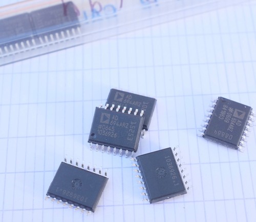 Analog devices ad694arz - analog,