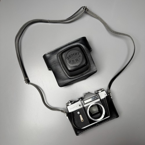 Corpo reflex zenit - zenit, e